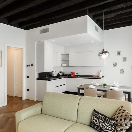 Triestinn - Suite Borsa Екстер'єр фото